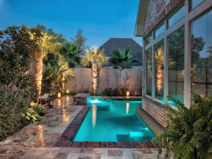 How to Choose the Best Shape for Your Backyard Pool