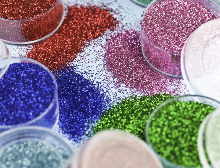 9-essential-tips-tricks-for-crafting-with-glitter