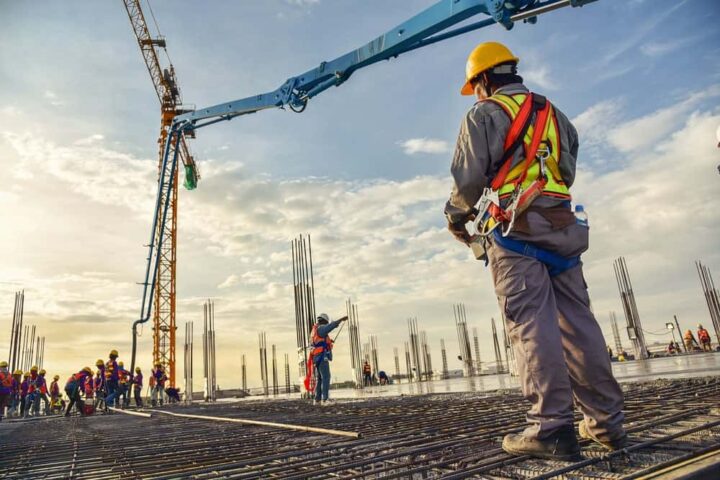 what-are-the-different-types-of-contractors-that-work-in-construction